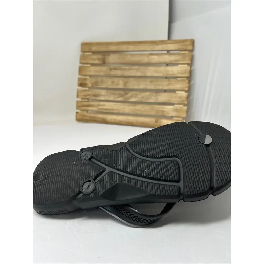 Havaianas Men’s Black Flip Flops with Gray Trim Size 41